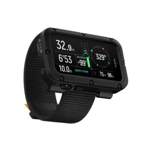 Suunto_Nautic Black_Velcro strap_Perspective_quarter_left_Compass - psi